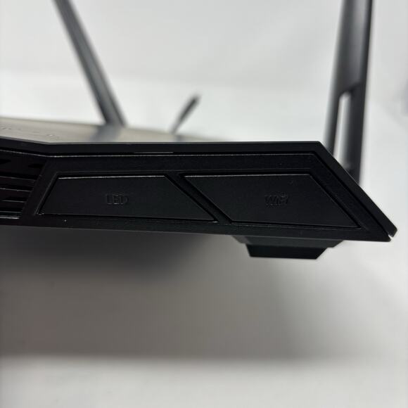 Asus RT-AC3100 Dual-Band Wi-Fi Gaming Router - Picture 7 of 8